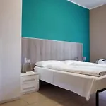 I Dodici Mesi Rooms&apartments Guest house 3*