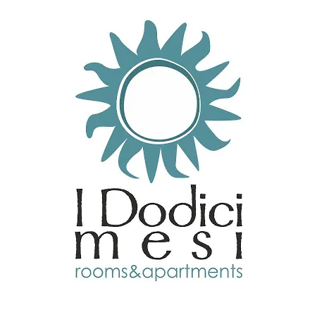 I Dodici Mesi Rooms&apartments Πανσιόν