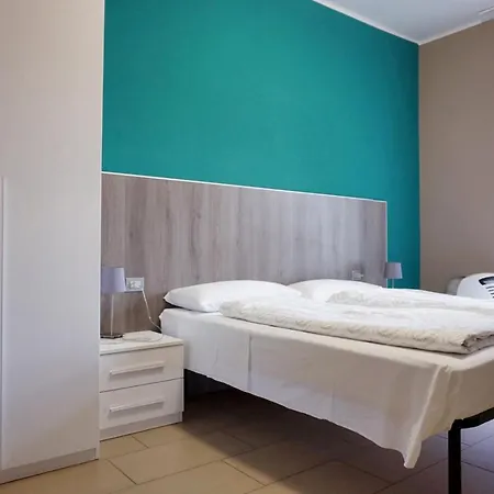 I Dodici Mesi Rooms&apartments Гостевой дом 3*