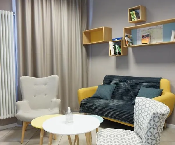 I Dodici Mesi Rooms&apartments בית הארחה 3*