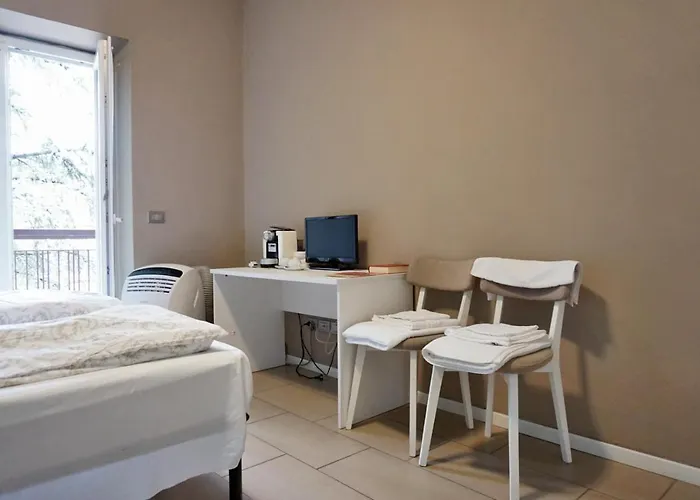 I Dodici Mesi Rooms&apartments Affittacamere 3*