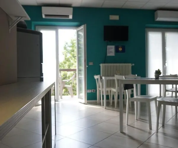 Affittacamere I Dodici Mesi Rooms&apartments